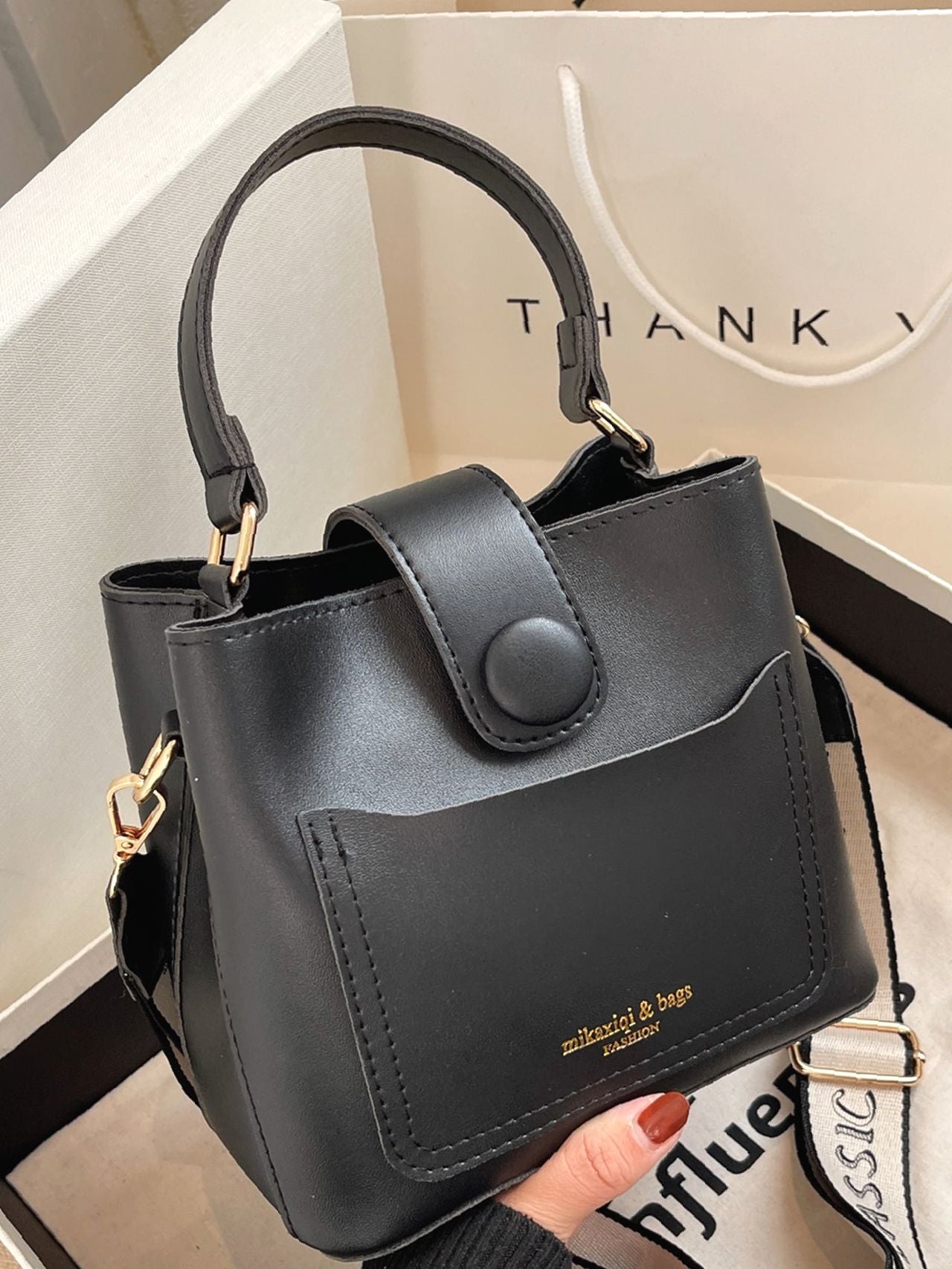 Chic Stylish Front Pocket Bucket Bag