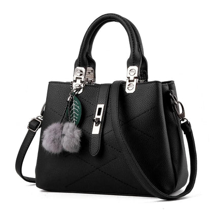 Ladies Fashionable Leather Handbag Spacious