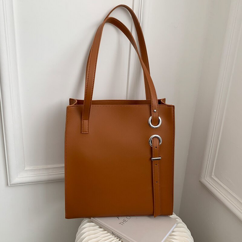 Ladies Elegant Soft Leather Everyday Handbag