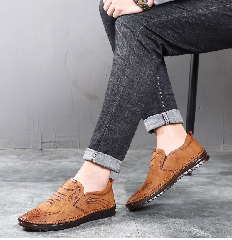 Elegant Breathable Leather Men's Moccasins