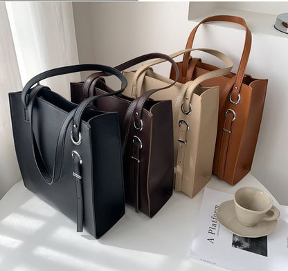 Ladies Elegant Soft Leather Everyday Handbag