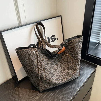 Stylish Leopard Print Porter Ladies Handbag