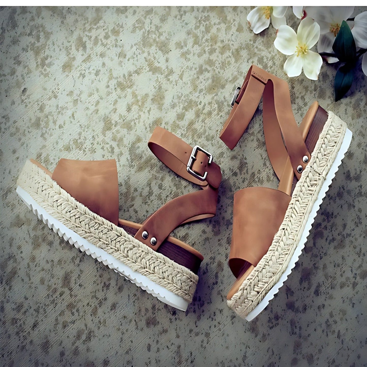 Anne Wedge Sandals With Platform