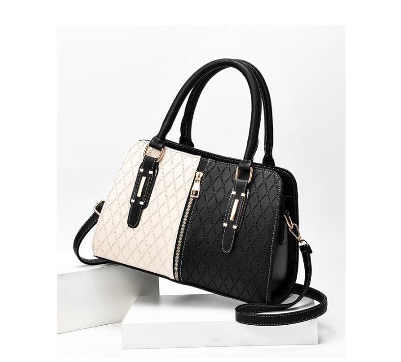 Multicolored High Quality Leather Ladies Handbag